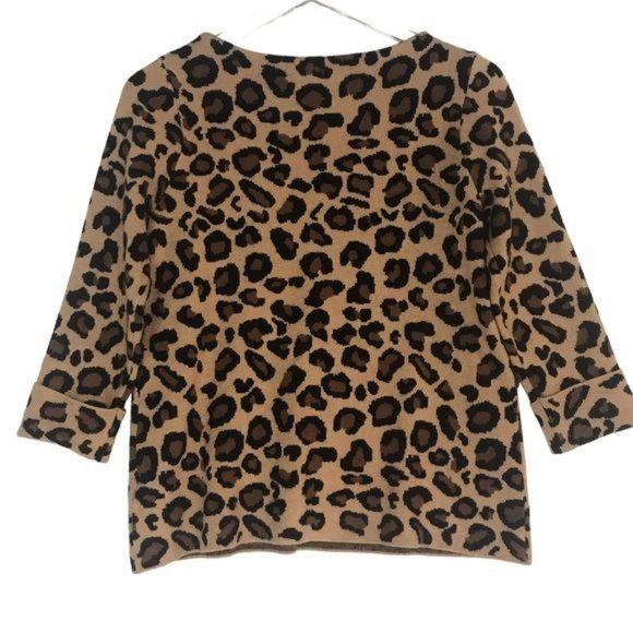 TAHARI Leopard Print 3/4 Sleeve Sweater Size Medium - Picture 4 of 5